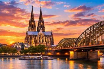 Coach trip to Cologne from Belgium