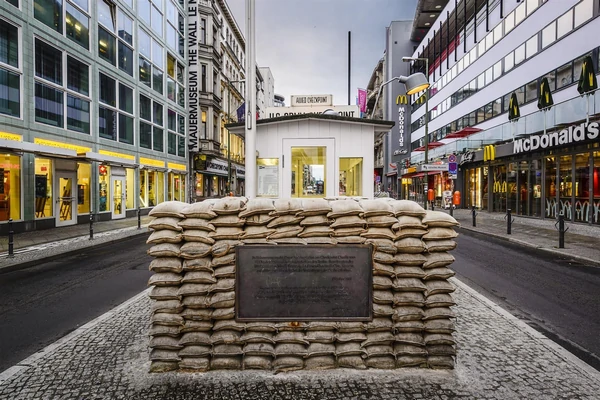 Checkpoint Charlie Berlin